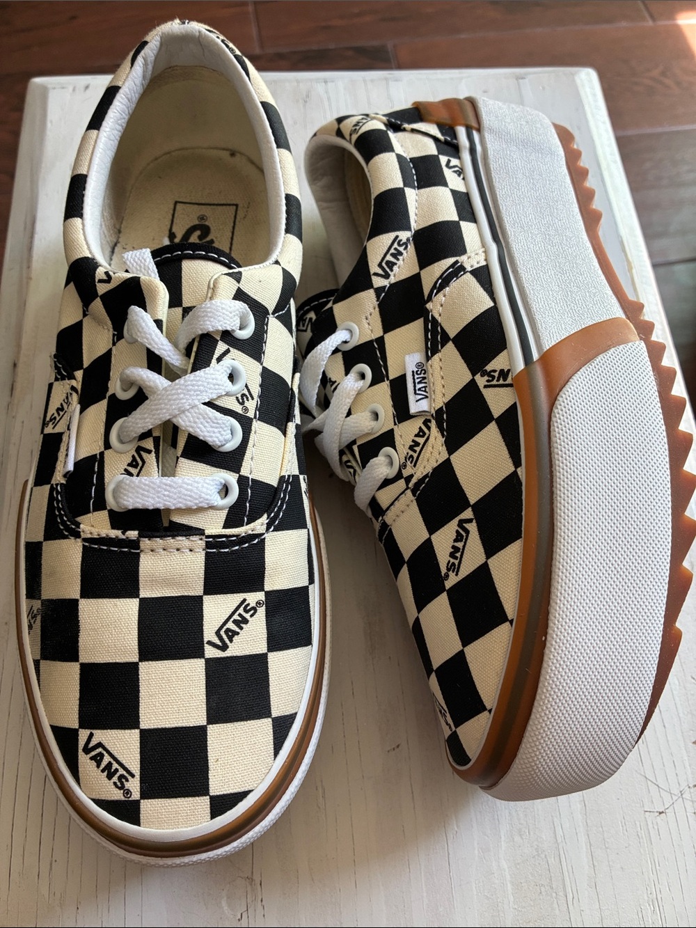 Vans era stacked